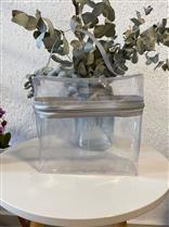 Necessaire 21x20x08cm.